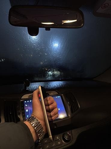 kontakt home iphone 11: IPhone 11, 128 GB, Ağ, Simsiz şarj, Face ID — 4