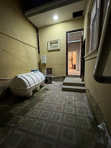 hovsanda heyet evler: 2 otaqlı kirayə ev, kommunal xərclər qaydasındadır. Wi-Fi var — 1