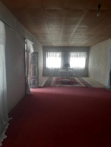 3 otaqlı, 250 kv. m, Orta təmir