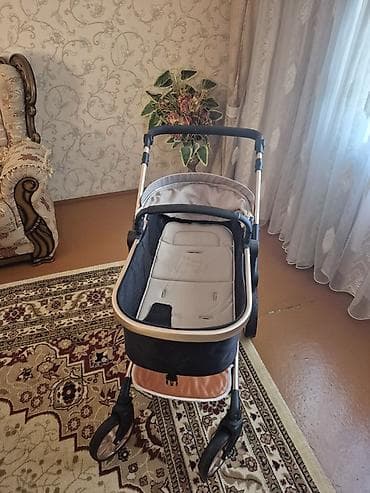 Araba-beşiklər: Çıxarıla bilən beşikli araba, Yaş: <1 ay — 3