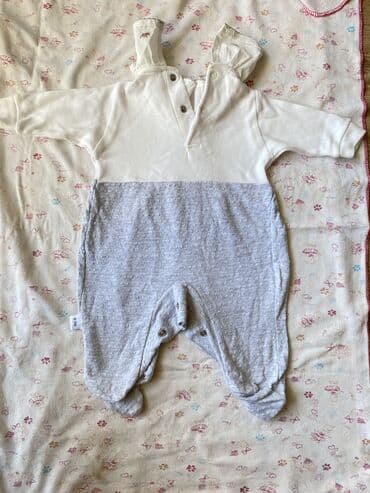 детские вещи маленькие: Bodi, Qız üçün, 0 - 3 ay — 4