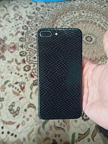 iphone 11 pro 2 ci əl: IPhone 8 Plus, 64 GB, Qara, Barmaq izi — 1
