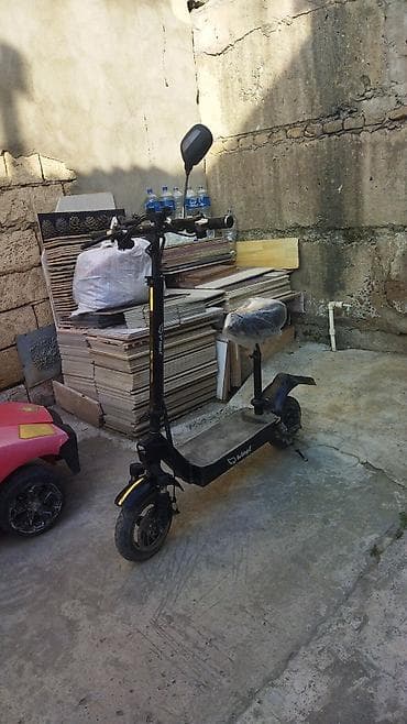 шлем для мотоцикла: Б/у Электросамокат 10", > 1000 Вт, > 45 км/ч, Самовывоз — 3