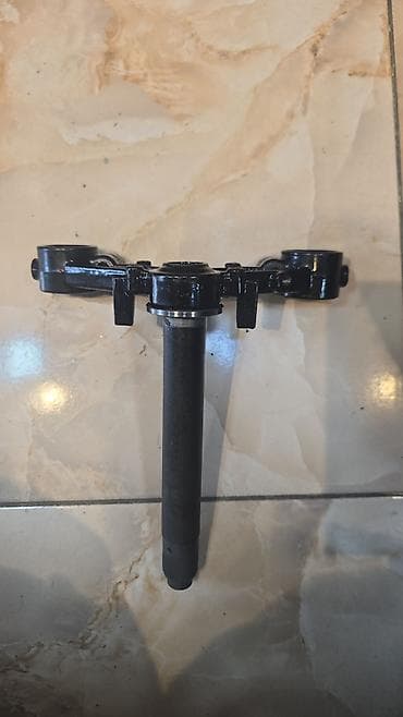 rol destı: Moped/mototsiklet üçün alt sükan körpüsü (triple clamp, sükan dayağı) — 4