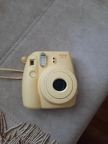kaset dvd: Fujifilm Instax Mini 8 – ani fotoaparat - Rəng: krem/sarı - Növ — 1
