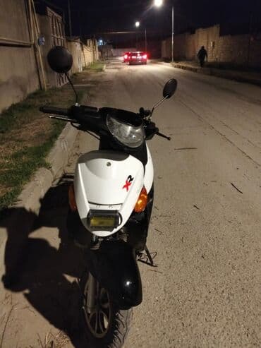 Коммерческий транспорт: Salam moped ideal vəziyyətdədir otur sür mopeddir fikri ciddi olanlar — 2