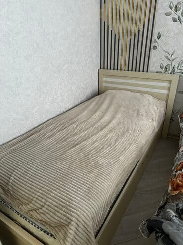 Кровати: Новый, Односпальная кровать, С подъемным механизмом, С матрасом — 1