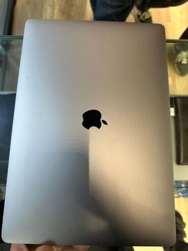 Yeni Apple MacBook, 16 ", Intel Core i7, 256 GB