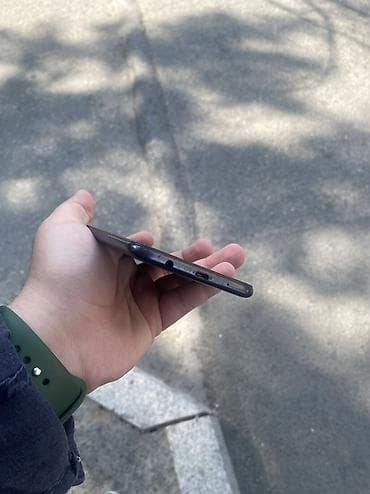 Samsung Galaxy A10, 32 GB, rəng - Qara, Face ID — 5