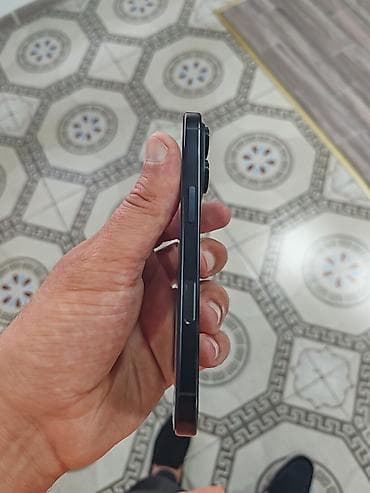 iphone 8s plus: IPhone 16 Pro, 256 GB, Qara, Face ID — 5
