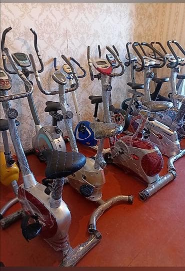 İdman zalı üçün nəzərdə tutulmuş, müxtəlif rəng və dizaynlarda olan