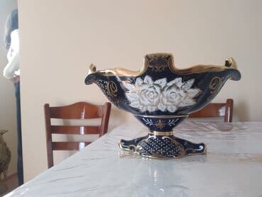 metbex qablari: Bir vaza — 1