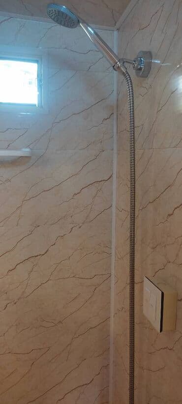 qosqu yeri: KARAVAN sifarişlə. Istirahətiniz üçün tam şərait var . 12 volt — 9