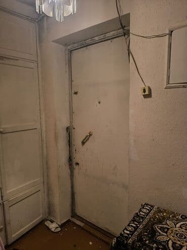 kirayə neftcilər: Salam. Ev 1 otagin 2ye bölünmesidir. Real aliciya cuzi endirim olacag — 13