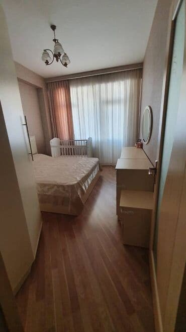 20 yanvarda 2 otaqli evler: 2 otaqlı, Yeni tikili, 54 kv. m — 4