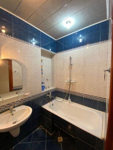 qobuda kirayə evlər: Badamdarda 2mertebeli binanın 2-cu mərtəbəsində yerləşən ümumi sahəsi — 5