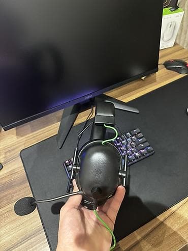 Razer oyun qulaqlığı – kabelli, mikrofonlu - Brend/model: Razer