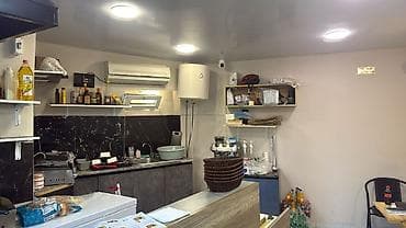 Hazır biznes: Ünvan 28may metrosu, dəmir yol vağzalı girişi, köz dönərlə üzbəüz — 6