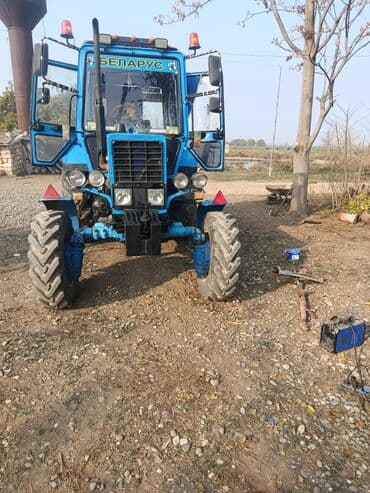 011 masin satisi: Belarus markalı təkərli traktor - Rəng: mavi -idiyal vəziyyətidir kim — 3