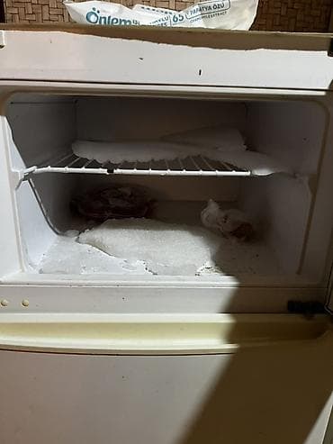 sharp soyuducu: İşlənmiş 2 qapılı Vestel Soyuducu Satılır, rəng - Ağ — 2