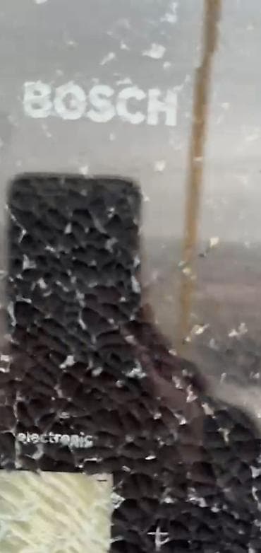 kondisaner satilir: 2 qapılı Bosch Soyuducu Satılır, rəng - Ağ — 1