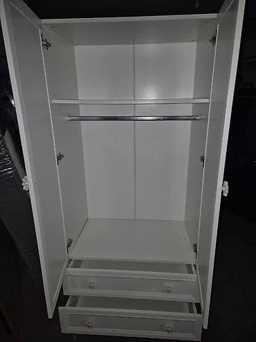 qara dolab: Uşaq dolabı Əla vəziyyətdə yeni kimindir Hün 193 Eni 90 Dərin 57 — 3