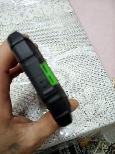 tap.az xususi texnika: Möhkəm korpuslu “rugged” smartfon - Korpus: qalın rezinlə — 7