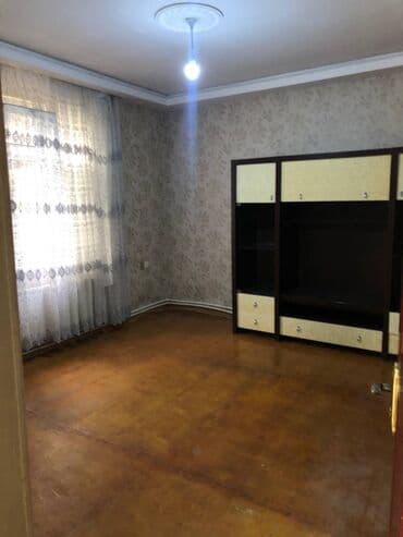 masazırda kiraye ev: Kiraye verilir oddelni heyet evi Masazirda rahat markete yaxin 3 otaq — 6