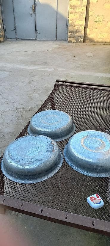 hava peci: Məhsul: Sinklənmiş (qalvanizli) metal sini dəsti 50 manat.Sovet — 3