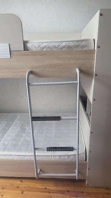 ucuz stular: Oğlan və qız üçün, İşlənmiş, Çarpayı, Matras ilə, Siyirməsiz, Taxta — 4