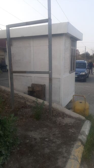 Portativ mühafizə/bilet satışı köşkü - Material: metalkarkas, sendviç — 1