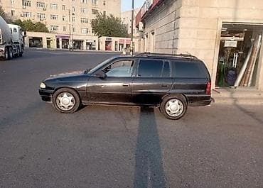 Opel Astra: 1.8 l | 1985 il Universal — 3