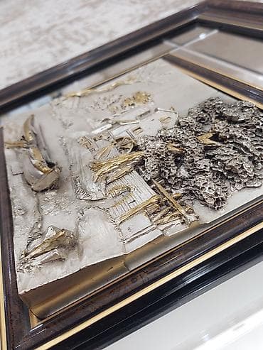 sapacki sekilleri: Italiya mehsuludu.Orta hissesi gumus suyuna cekilmedi.Orginal — 3