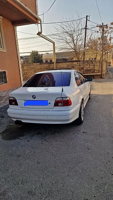 2 8 mator: BMW 5 series: 2.5 l | 2000 il Sedan — 6