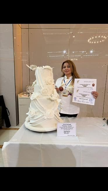 Tort və şirniyyat dizaynı xidməti İnstaqram və Tik Tok