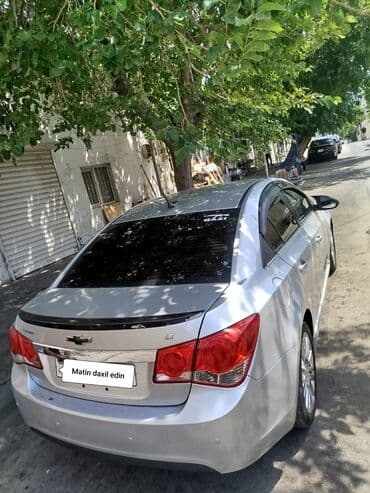 kask qiymetleri: Maşın Kreditlə Satılır ilkin ödəniş 6000 AZN 17 ay aylıq 450 Qiymət — 4