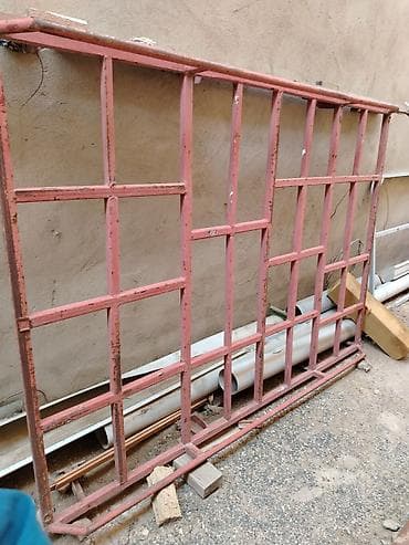 Metal barmaqlıq/çərçivə paneli - Material: qalın divarlı metal