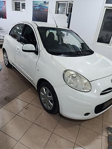 Nissan Micra (ağ rəng), səxsi maşınımı salona qoymuşam satışa endirim