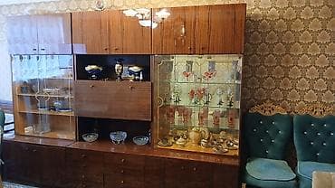 turnik gence: Vintage DDR/ÇSSR “Interier Praha” divar sektsiyası – kitab və vitrin — 2