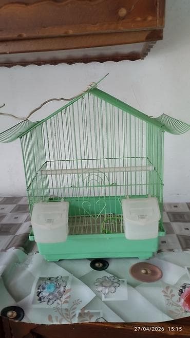 quş yuvası: Quş qəfəsi – yaşıl rəngdə, ev formalı dizayn - Material: metal — 2