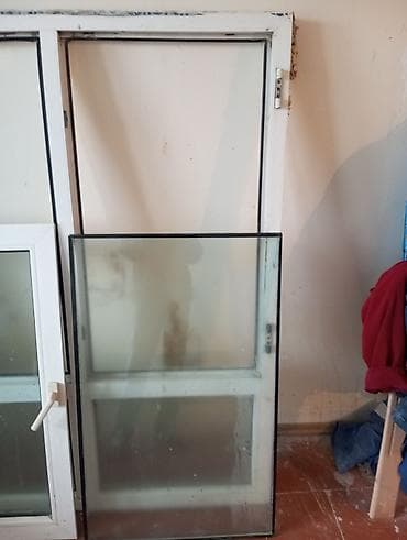 Divar kağızları, oboy: İkiqat şüşə paketi Plastik pəncərə, Еni: 1 sm, Uzunluğu: 1 sm — 4