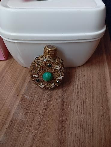 Женская обувь: Zərif naxışlı, bəzək daşlı mini ətir qabı/flakon - Material: metal — 1