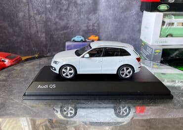 maşın modeli: Коллекционная модель AUDI Q5 PA White 2013 Schuco Scale 1:43 Art. — 11