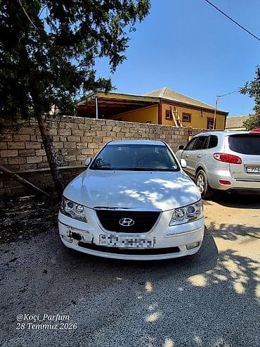 disk hunday: Hyundai Sonata: 2 l | 2009 il Sedan — 1
