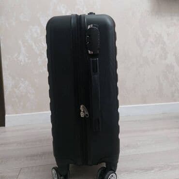 Mercedes-Benz: Çox az istifadə edilib. Səliqəli qalıb. 10 kq çəki tutumu var. Qiymət — 2