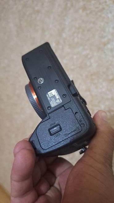 sony a 3: Sony α7 (A7)ıııı tam kadr “mirrorless” fotoaparat gövdəsi - E-mount — 3