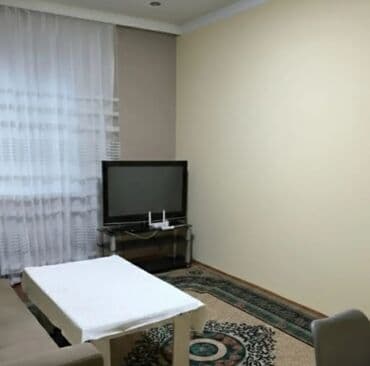 ev certiyojları: 3 otaqlı, 300 kv. m, Kredit yoxdur, Orta təmir — 8