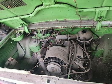 wam diski: Məhsul: Sovet istehsalı kiçik sedan (yaşıl rəng), arxa mühərrikli — 7