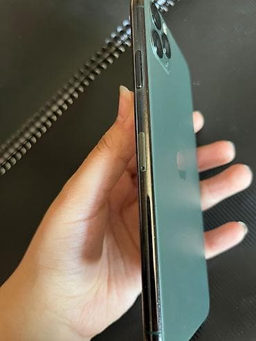 Техника и электроника: IPhone 11 Pro, 256 ГБ, Зеленый, Face ID — 2