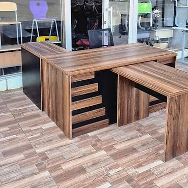 game kreslo: Yeni, Təkərli, Qolları tənzimlənir, Dəri — 10